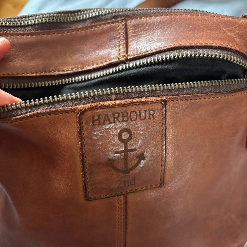 New Harbour 2nd Brown Leather Clutch Purse / Belt Bag Crossbody w/ Woven Front - Picture 12 of 16